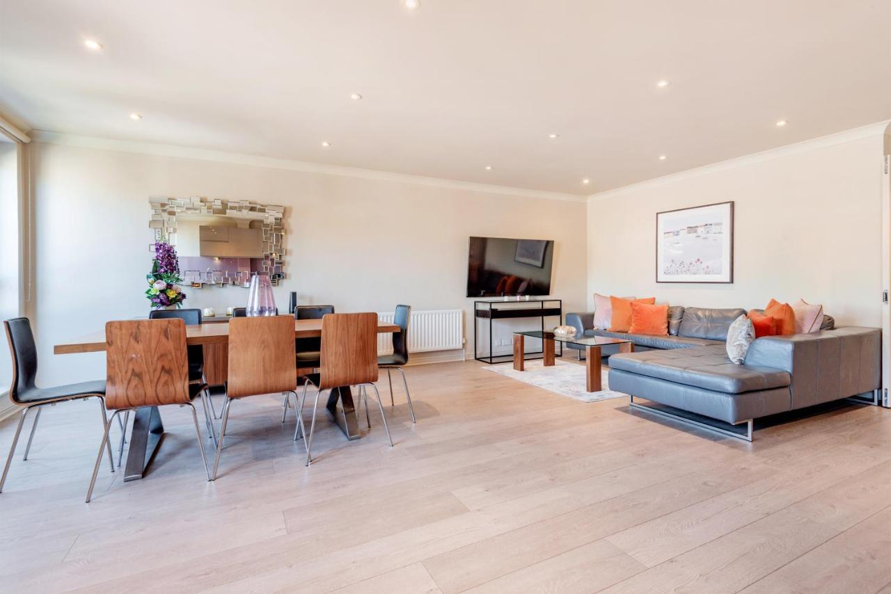 Stunning 3-Bedroom In The Heart Of London With Parking-Hosted By Sweetstay מראה חיצוני תמונה