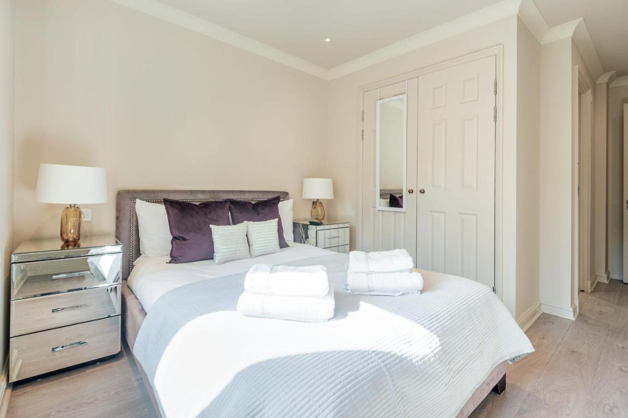 Stunning 3-Bedroom In The Heart Of London With Parking-Hosted By Sweetstay מראה חיצוני תמונה