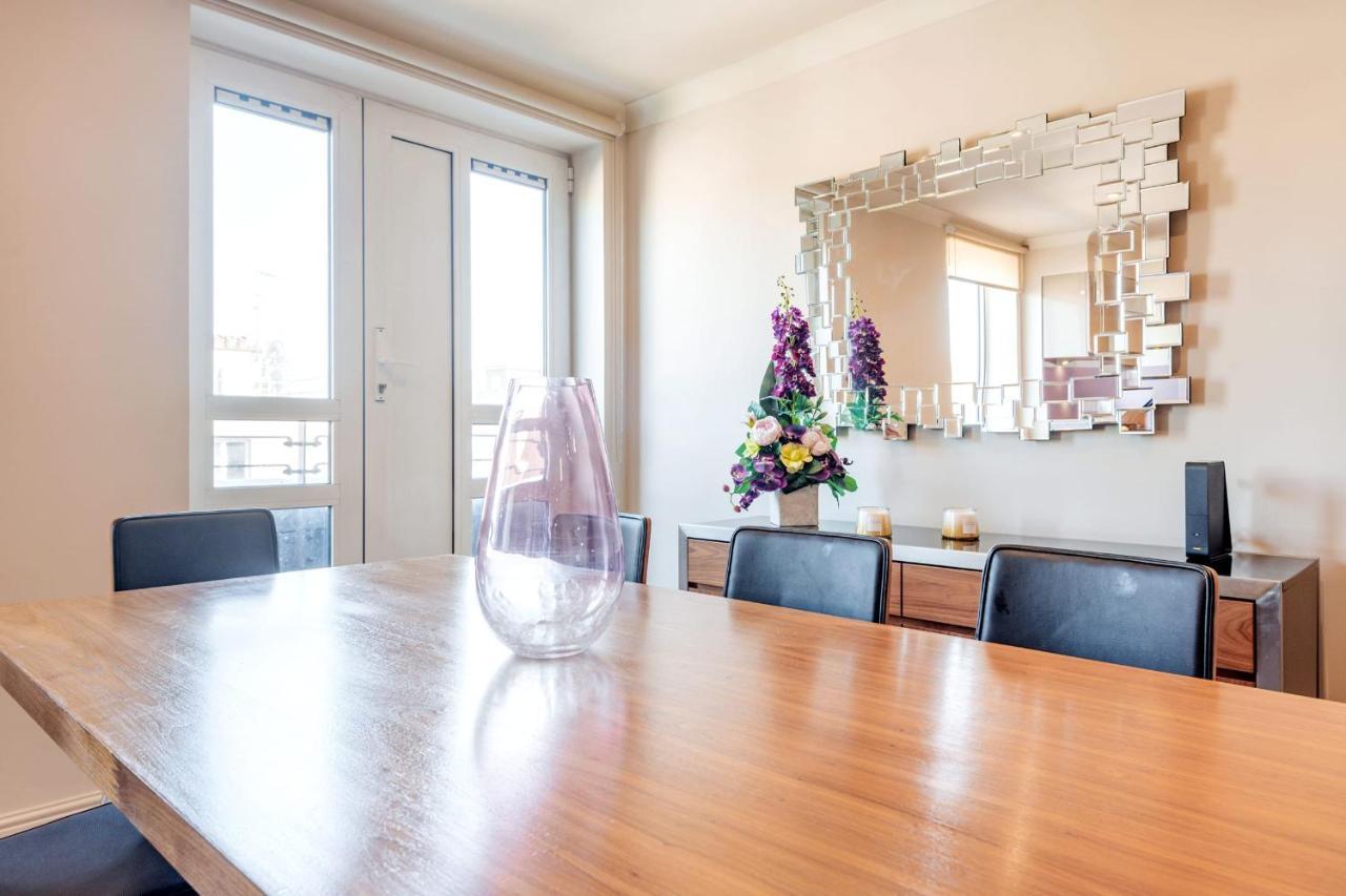 Stunning 3-Bedroom In The Heart Of London With Parking-Hosted By Sweetstay מראה חיצוני תמונה